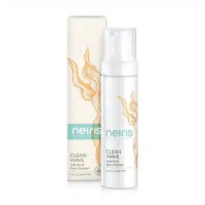 Gentle cleansing foam that removes excess sebum, make-up and impurities.